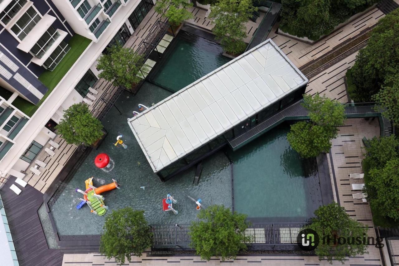 The Shore Premium By I Housing Apartment *