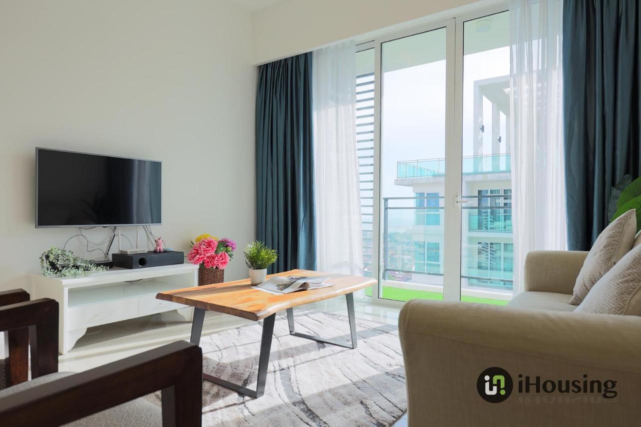 Apartment The Shore Premium By I Housing