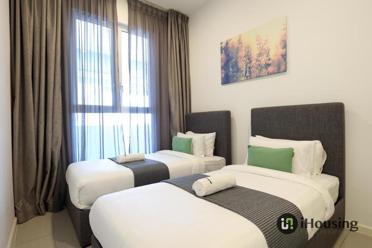 The Shore Premium By I Housing Apartment